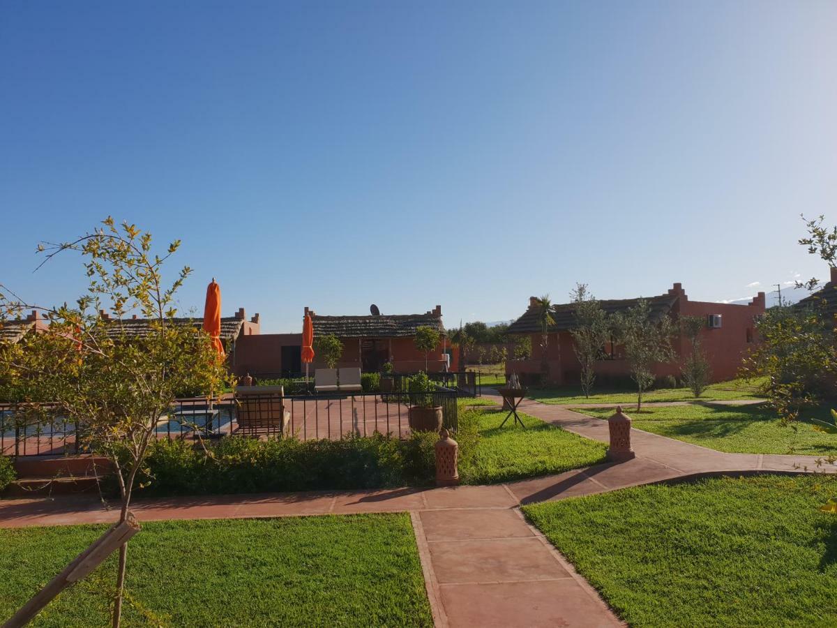 Hotel Les Orangers De L'Ourika Douar Akkara Exterior foto
